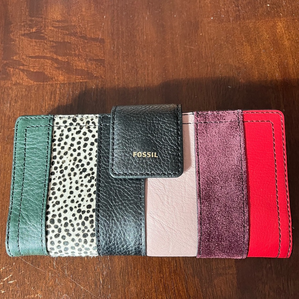 Fossil wallet